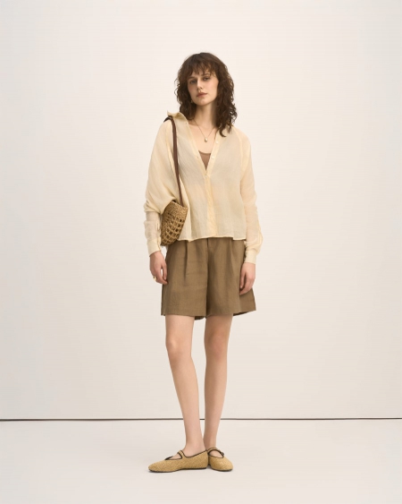 Airy Shirt in Light Yellow